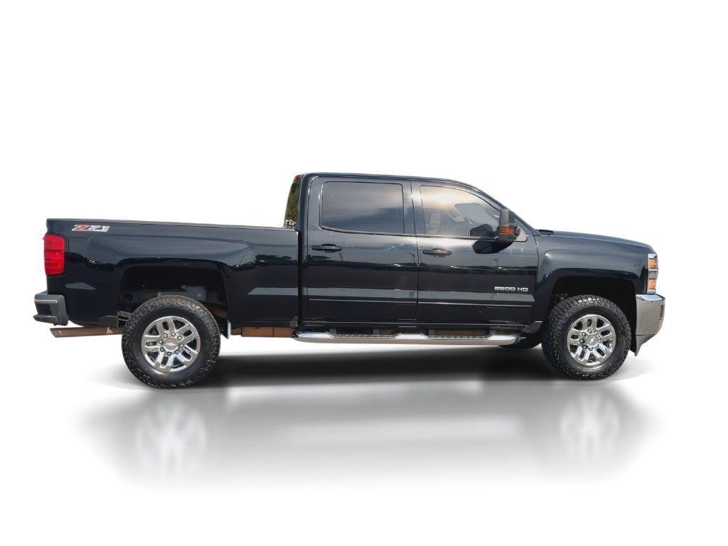 Used 2016 Chevrolet Silverado 2500 LT w/ LT Convenience Package AWD/4WD image 9
