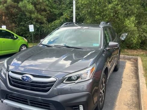 Used 2020 Subaru Outback Limited AWD/4WD image 11