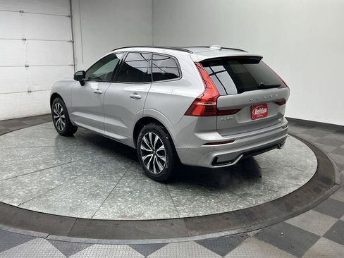 Used 2024 Volvo XC60 B5 Plus AWD/4WD image 2