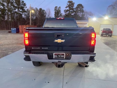 Used 2018 Chevrolet Silverado 2500 W/T w/ WT Convenience Package image 6