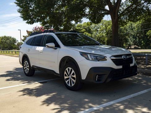 Used 2022 Subaru Outback Premium w/ Popular Package #1 AWD/4WD image 2