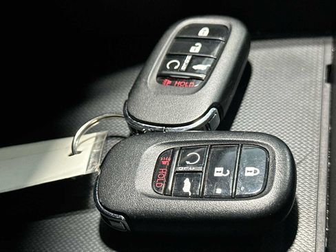 Used 2023 Honda Pilot EX-L image 28