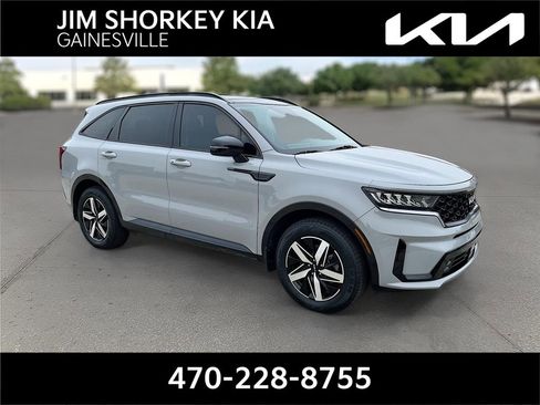 Certified 2022 Kia Sorento EX w/ Panoramic Sunroof Package image 1