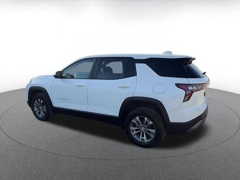 Used 2025 Chevrolet Equinox LT image 10