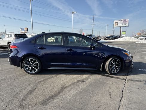 Certified 2022 Toyota Corolla SE w/ SE Premium Package image 10