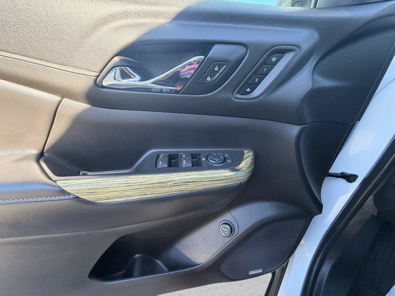 Used 2019 GMC Acadia Denali AWD/4WD image 20