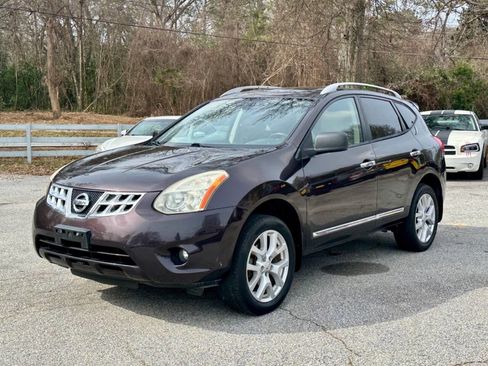Used 2011 Nissan Rogue SV w/ SL Pkg image 3