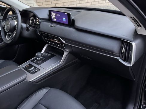 Used 2024 MAZDA CX-90 3.3 Turbo w/ Premium Package image 12