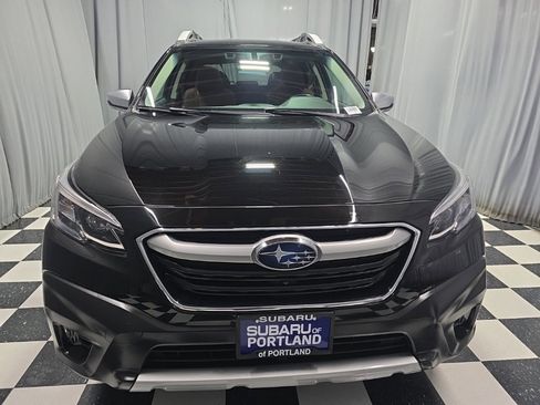 Used 2022 Subaru Outback Touring image 2