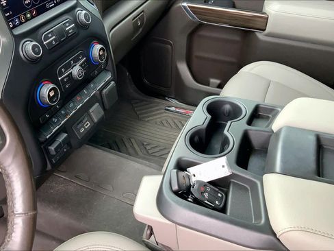 Used 2021 Chevrolet Silverado 1500 LT w/ All Star Edition Plus AWD/4WD image 16