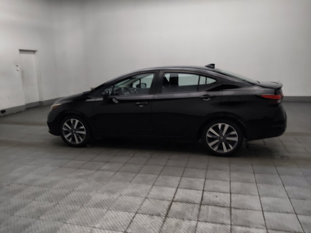 Used 2020 Nissan Versa SR FWD image 3