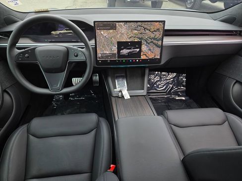 Used 2025 Tesla Model S AWD/4WD image 14