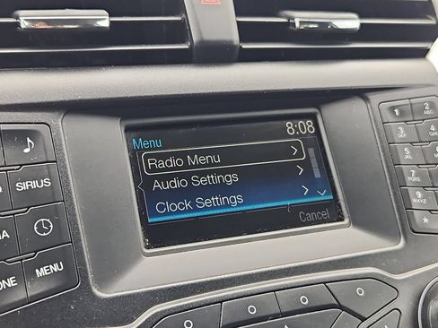 Used 2014 Ford Fusion SE FWD image 18