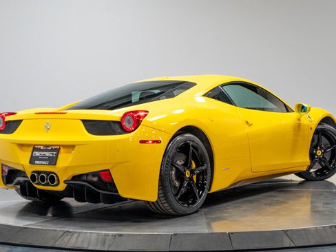 Used 2010 Ferrari 458 Italia Coupe RWD image 66