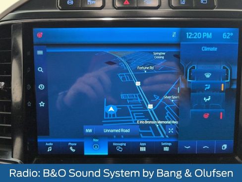 Certified 2022 Ford F450 Platinum w/ FX4 Off-Road Package image 29