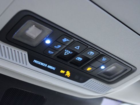 Used 2025 Ford Expedition Max Platinum AWD/4WD image 25