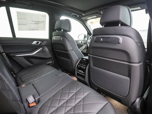 Used 2026 BMW X5 xDrive40i image 26