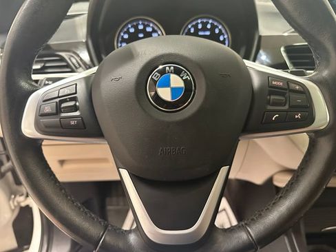 Used 2018 BMW X1 xDrive28i w/ Convenience Package AWD/4WD image 12