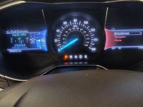 Used 2017 Ford Fusion Platinum image 23