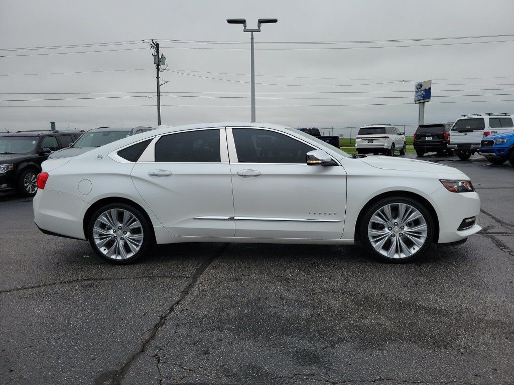 Used 2015 Chevrolet Impala LTZ FWD image 3