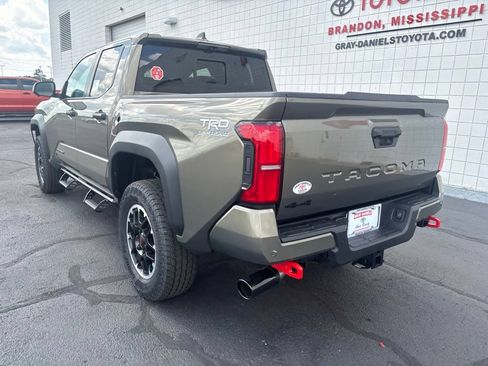 New 2026 Toyota Tacoma TRD Off-Road AWD/4WD image 6