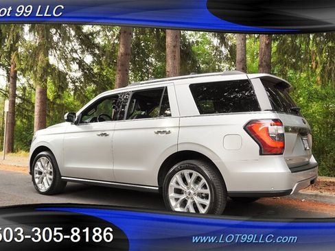 Used 2019 Ford Expedition Limited w/ Equipment Group 302A AWD/4WD image 11
