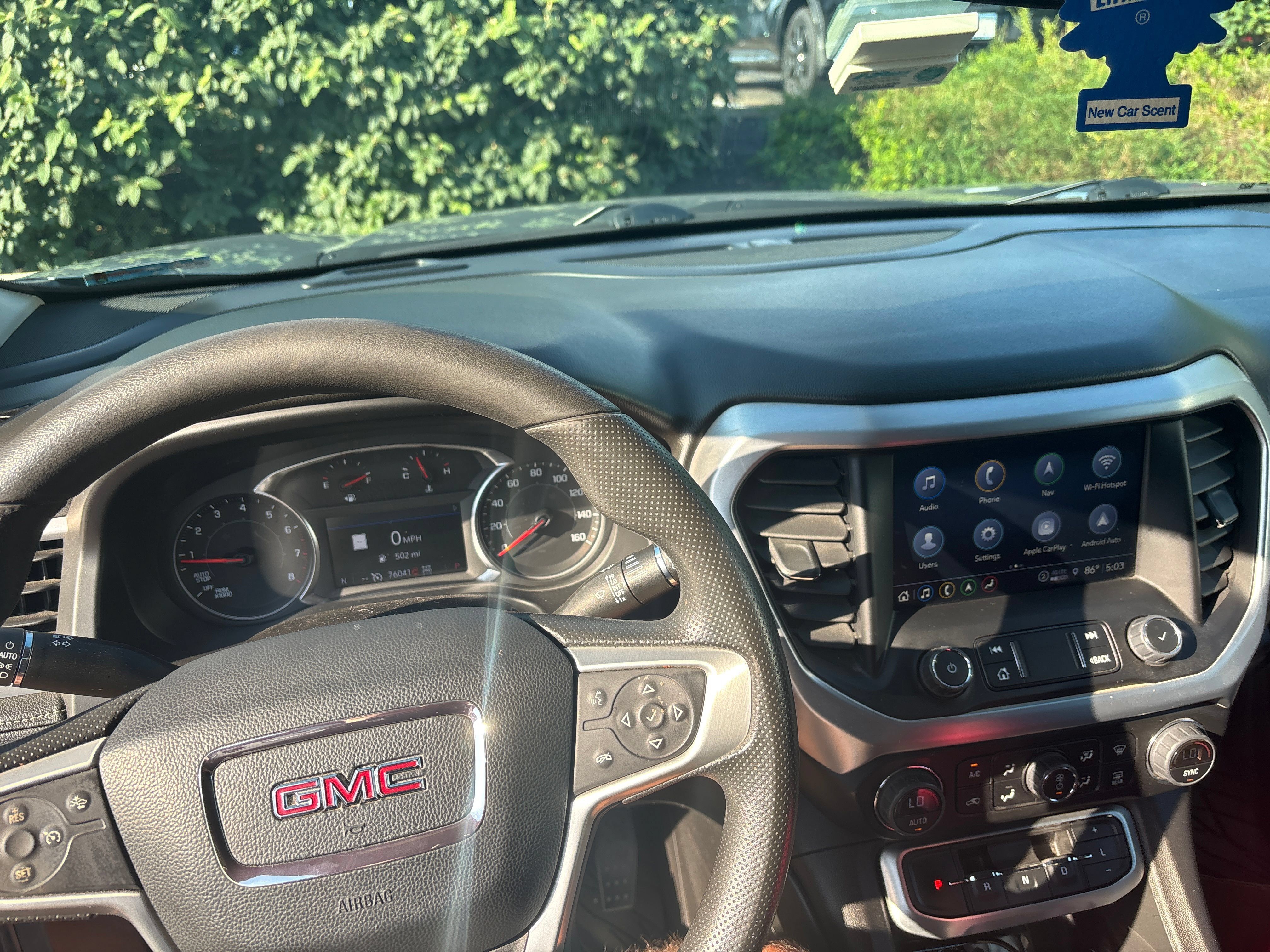 Used 2023 GMC Acadia SLE w/ Driver Convenience Package AWD/4WD image 12
