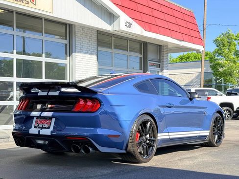 Used 2021 Ford Mustang Shelby GT500 w/ Technology Package image 3