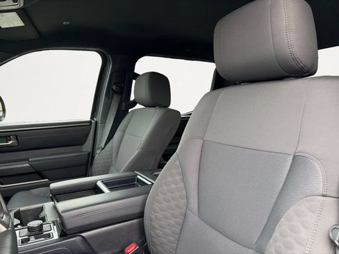 Used 2025 Toyota Tundra SR5 AWD/4WD image 11