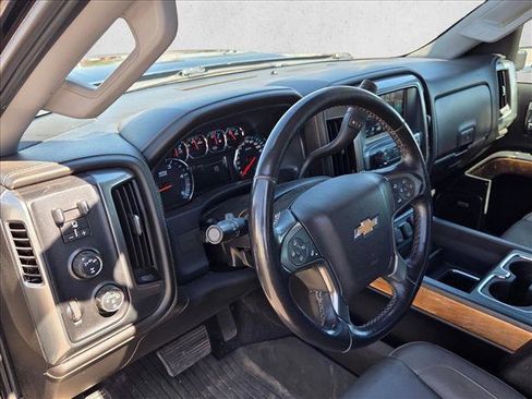 Used 2019 Chevrolet Silverado 2500 LTZ w/ Duramax Plus Package AWD/4WD image 6