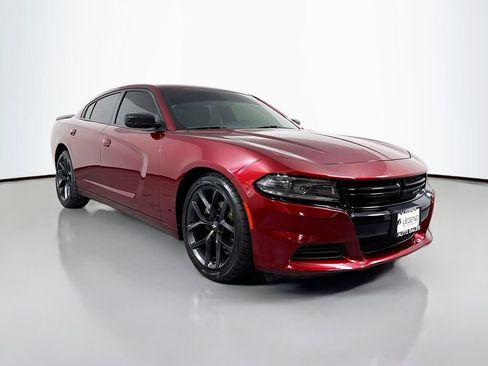 Used 2022 Dodge Charger SXT w/ Blacktop Package RWD image 3