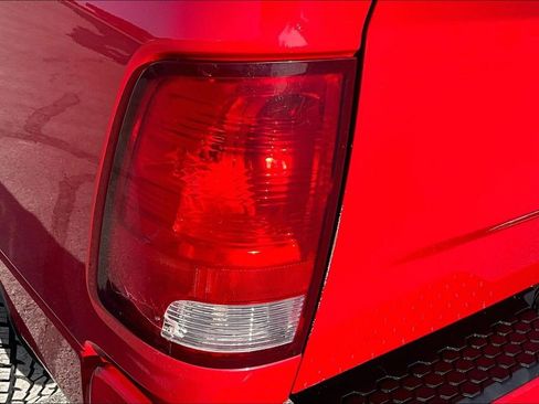 Used 2014 RAM 1500 Express image 22