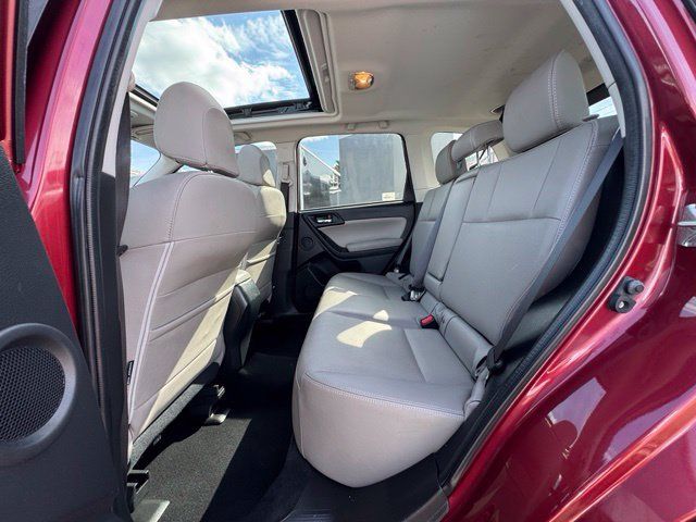 Used 2016 Subaru Forester 2.5i Touring w/ Eyesight & Navigation System AWD/4WD image 13