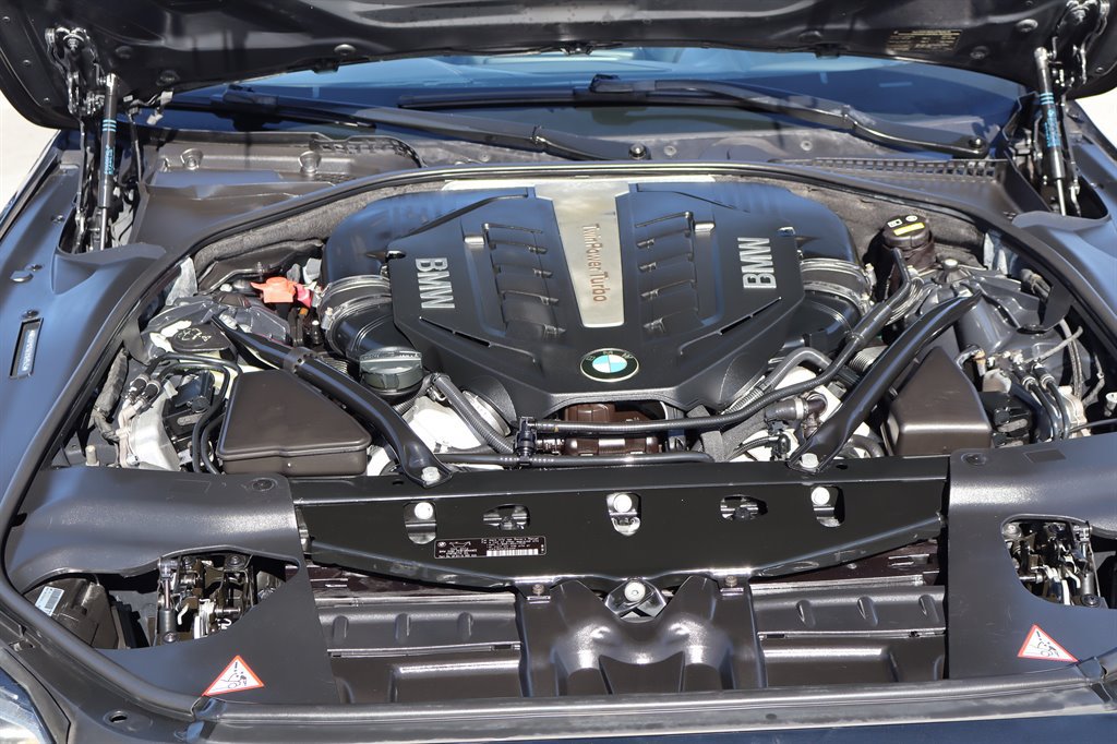 Used 2015 BMW 650i Convertible RWD image 57