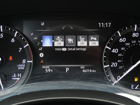 Used 2021 Toyota Highlander Limited image 18