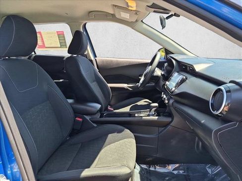 Used 2023 Nissan Kicks SV FWD image 23