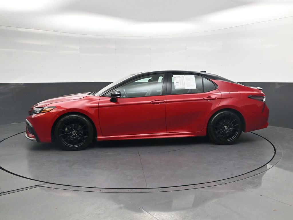 Used 2023 Toyota Camry XSE FWD image 11