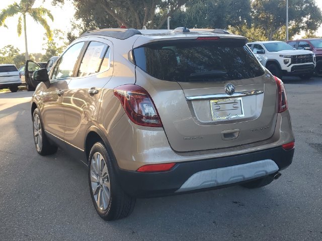 Certified 2018 Buick Encore Preferred FWD image 3