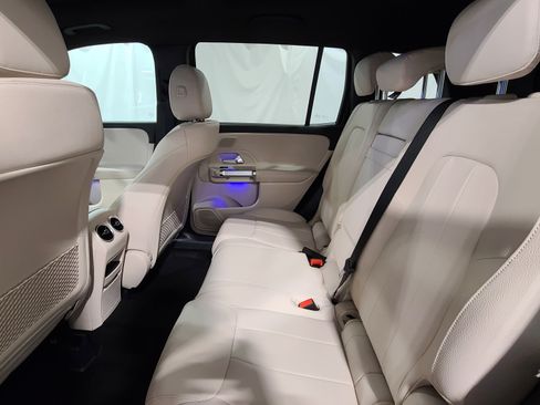 New 2026 Mercedes-Benz GLB 250 4MATIC image 24