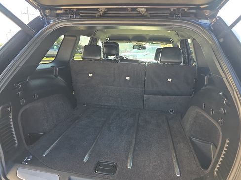 Used 2016 Jeep Grand Cherokee Limited RWD image 16