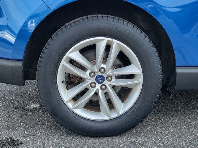 Used 2018 Ford Edge SEL w/ Equipment Group 201A AWD/4WD image 28
