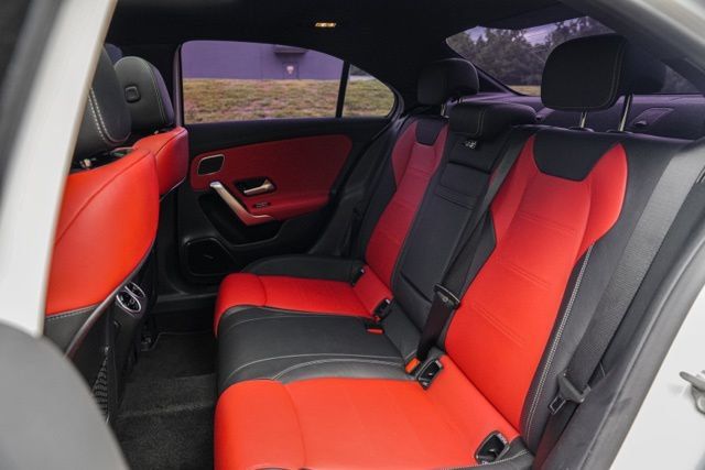 Used 2021 Mercedes-Benz A 35 AMG 4MATIC image 40