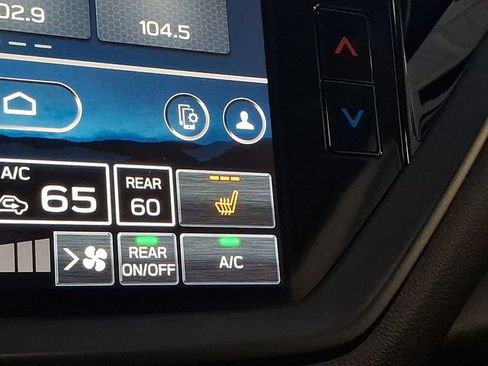 Certified 2023 Subaru Ascent Onyx Edition Limited AWD/4WD image 28