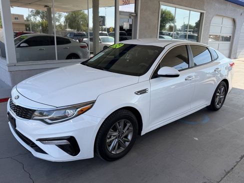 Used 2019 Kia Optima LX FWD image 3