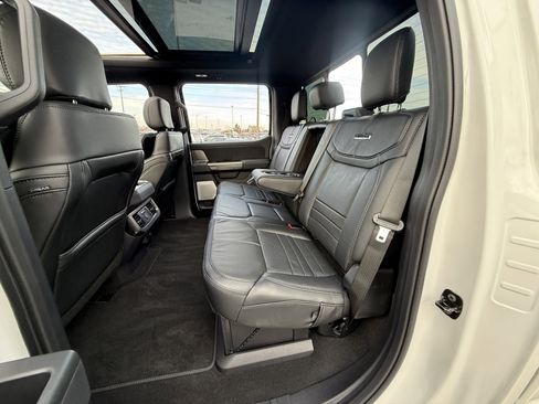 Used 2026 Ford F450 Platinum w/ FX4 Off-Road Package image 29