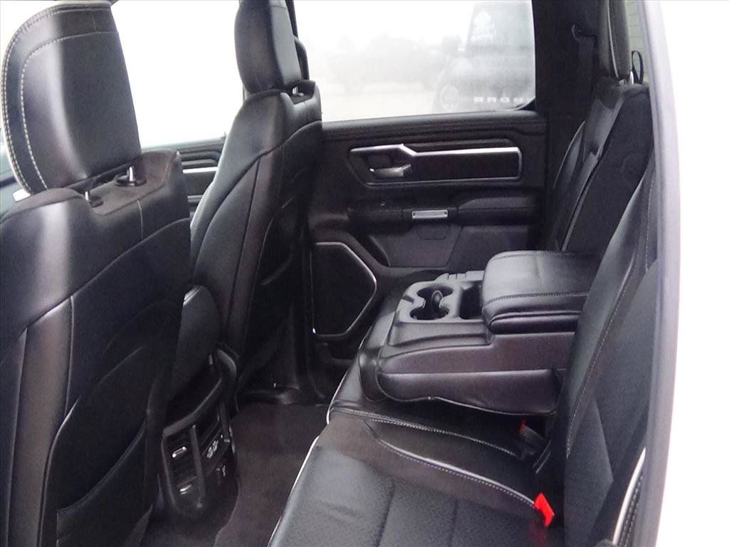 Used 2025 RAM 1500 Laramie AWD/4WD image 13