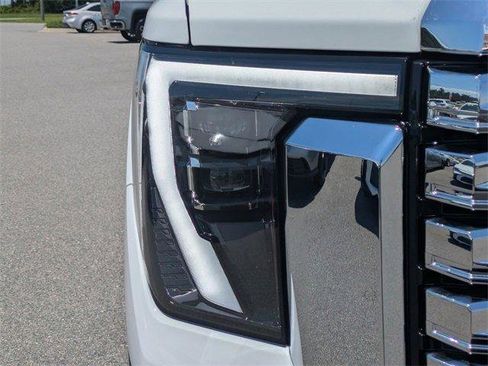 New 2025 GMC Sierra 2500 Denali w/ Denali Reserve Package image 12