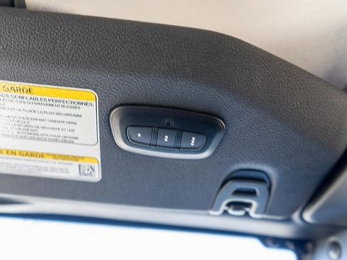 Used 2024 Jeep Wrangler Unlimited w/ Convenience Group image 23