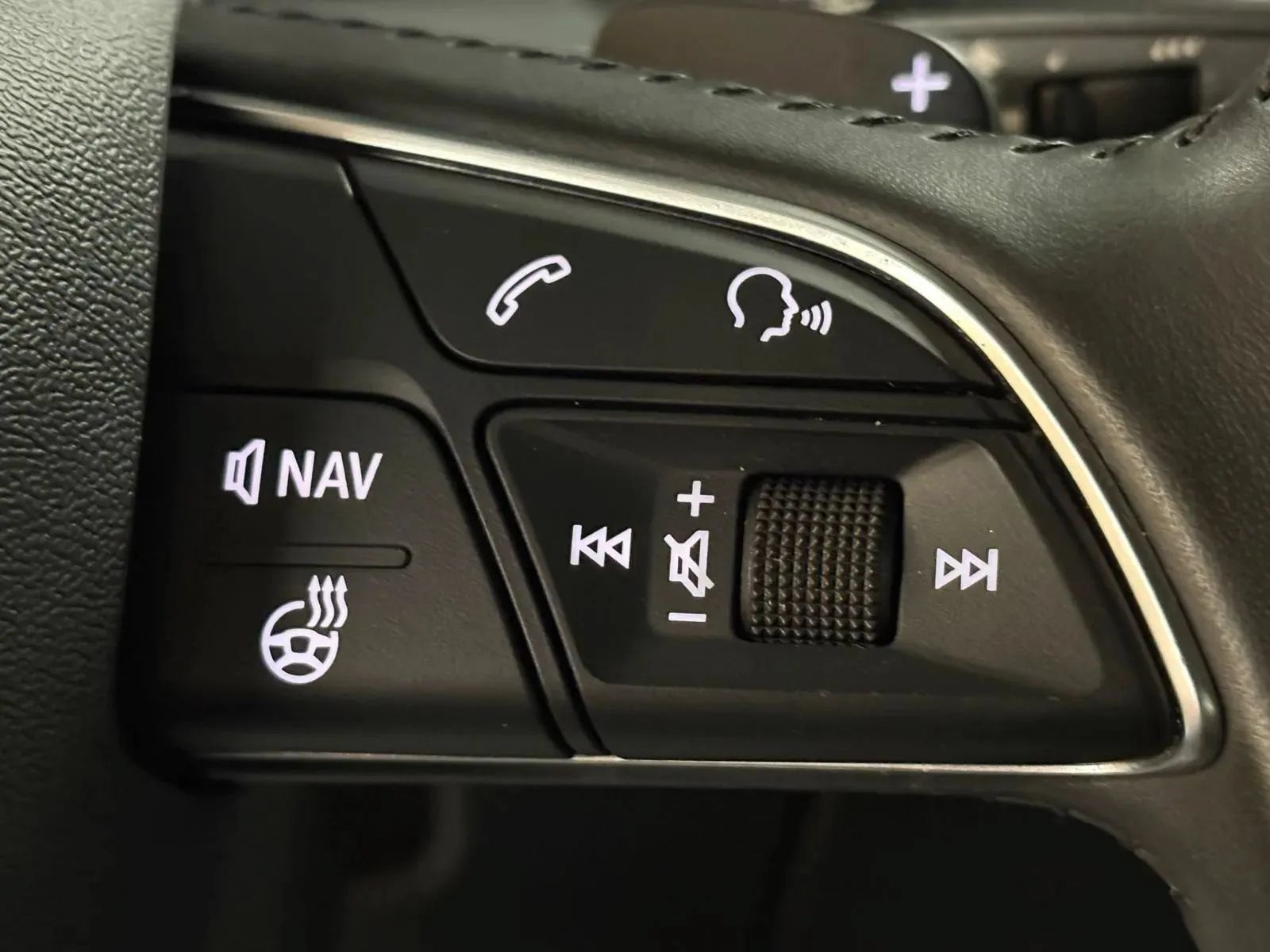 Used 2019 Audi Q5 2.0T Premium Plus AWD/4WD image 38