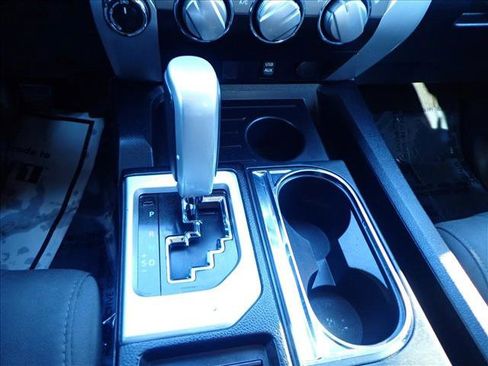 Used 2017 Toyota Tundra SR5 image 20
